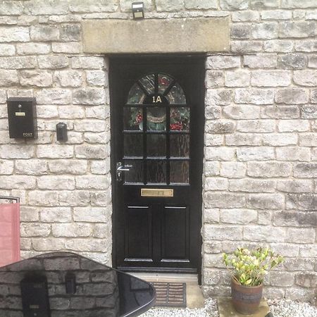 1A Market Square Tideswell Exterior foto